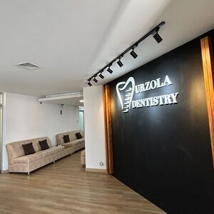 Urzola Dentistry Dental Clinic 
